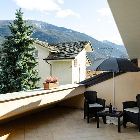 Sarre Skyline Apartment - Relax In Valle D'Aosta Ngoại thất bức ảnh