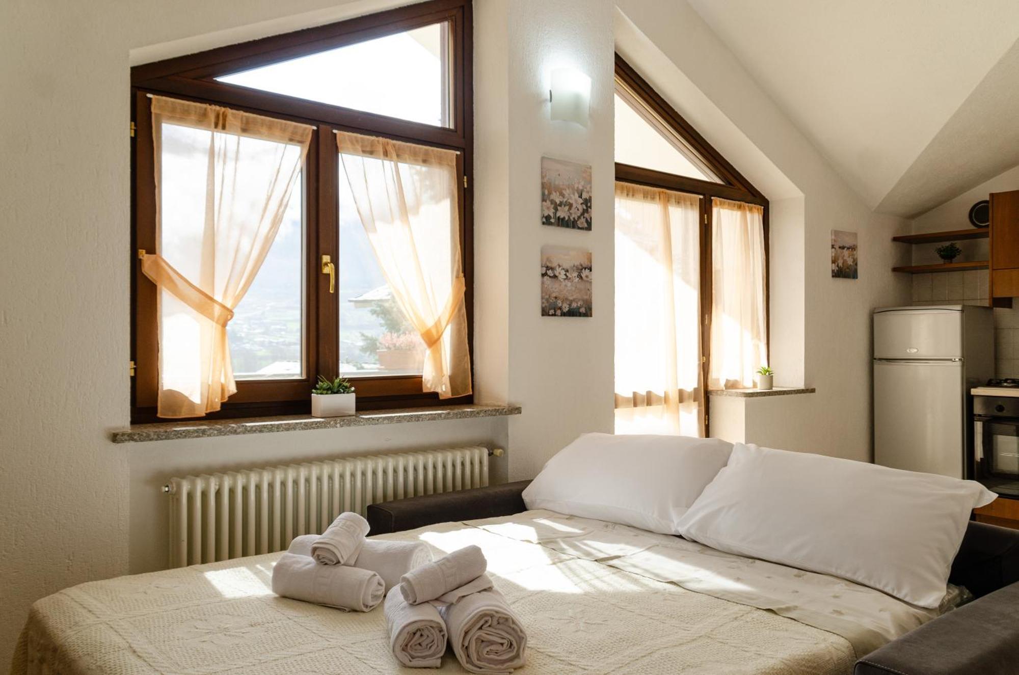 Sarre Skyline Apartment - Relax In Valle D'Aosta Ngoại thất bức ảnh